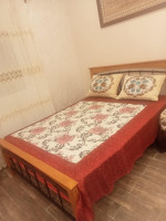 chambres-a-coucher-lit-2places-en-bois-etre-avec-matelas-bir-el-djir-oran-algerie