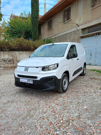 voitures-fiat-doblo-2024-nouvelle-constantine-algerie