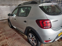 voitures-dacia-sandero-2021-techroad-bouira-algerie