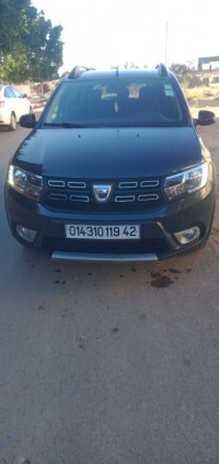 voitures-dacia-sandero-2019-stepway-tribord-bourkika-tipaza-algerie