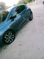 voitures-renault-clio-4-2019-limited-batna-algerie