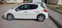 voitures-peugeot-207-2012-14-simple-el-khroub-constantine-algerie