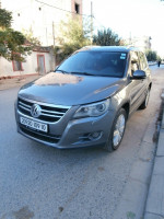 voitures-volkswagen-tiguan-2009-carat-bouira-algerie