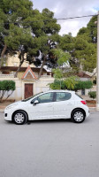 voitures-peugeot-207-2013-ain-beida-oum-el-bouaghi-algerie