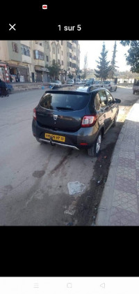 voitures-dacia-sandero-2017-serie-limitee-style-hennaya-tlemcen-algerie