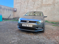 voitures-volkswagen-polo-2015-black-et-silver-khraissia-alger-algerie