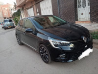 voitures-renault-clio-5-2023-oran-algerie