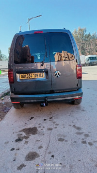 voitures-volkswagen-caddy-2019-edition-35-laghouat-algerie