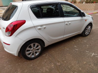 voitures-hyundai-i20-2015-extreme-ain-makhlouf-guelma-algerie