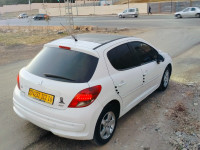 voitures-peugeot-207-2013-allure-tiaret-algerie