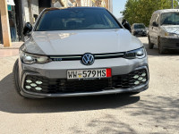 moyenne-berline-volkswagen-golf-8-2022-gtd-batna-algerie