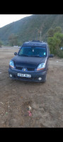 voitures-renault-kangoo-2004-biskra-algerie