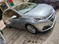 voitures-peugeot-208-2019-allure-facelift-hussein-dey-alger-algerie