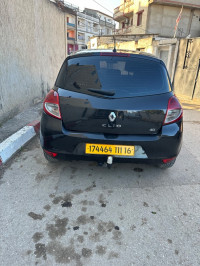 voitures-renault-clio-3-2011-dar-el-beida-alger-algerie