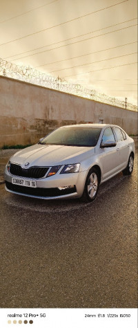 voitures-skoda-octavia-2018-ambition-rouiba-alger-algerie