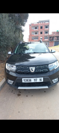 voitures-dacia-sandero-2017-stepway-hydra-alger-algerie