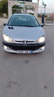 voitures-peugeot-206-2008-algerie