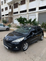 voitures-peugeot-207-2012-bordj-el-bahri-alger-algerie