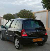 voitures-renault-clio-campus-2009-oum-el-bouaghi-algerie