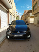 voitures-volkswagen-golf-8-2023-gtd-batna-algerie