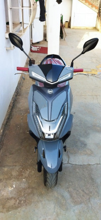 motos-et-scooters-sym-fnx-2024-dar-el-beida-alger-algerie