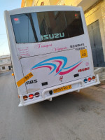 bus-isuzu-2010-bir-el-djir-oran-algerie