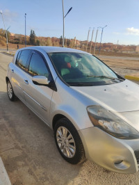 voitures-renault-clio-3-2009-saida-algerie