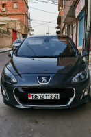 voitures-peugeot-308-2013-allure-el-harrouch-skikda-algerie