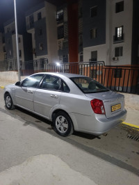 voitures-chevrolet-optra-5-portes-2010-cheraga-alger-algerie