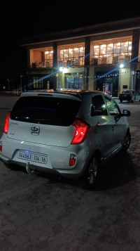 voitures-kia-picanto-2014-pop-les-eucalyptus-alger-algerie