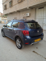 voitures-dacia-sandero-2018-stepway-biskra-algerie