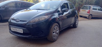 voitures-ford-fiesta-2013-city-dely-brahim-alger-algerie