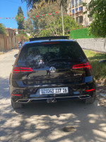 voitures-volkswagen-golf-7-2017-carat-plus-bordj-el-kiffan-alger-algerie