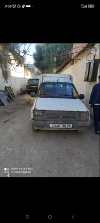 voitures-renault-express-1986-bourkika-tipaza-algerie