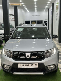 voitures-dacia-sandero-2023-stepway-techroad-relizane-algerie