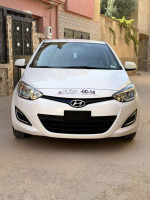 voitures-hyundai-i20-2015-style-relizane-algerie