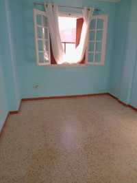 appartement-location-f3-alger-cheraga-algerie