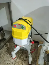 Batteur professionnel idéal 10L 