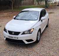 voitures-seat-ibiza-2017-sol-bouzareah-alger-algerie