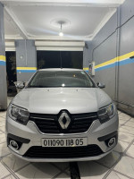 voitures-renault-symbol-2018-batna-algerie