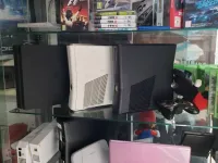 Xbox 360 Slim Flashé/Glitché + 20 Jeux