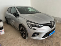 voitures-renault-clio-5-2023-evolution-msila-algerie