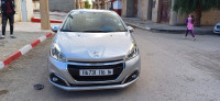 voitures-peugeot-208-2016-allure-facelift-ksar-boukhari-medea-algerie