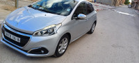 voitures-peugeot-208-2016-allure-facelift-ksar-boukhari-medea-algerie