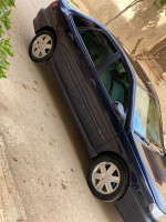 voitures-renault-laguna-1-1996-mahdia-tiaret-algerie