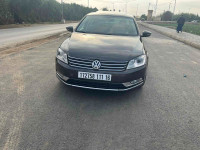 voitures-volkswagen-passat-2011-alger-centre-algerie