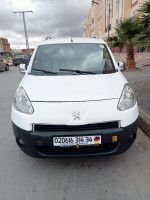 voitures-peugeot-partner-2014-khelil-bordj-bou-arreridj-algerie