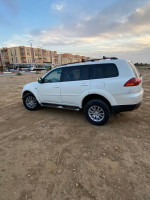 voitures-mitsubishi-pajero-sport-2013-barika-batna-algerie