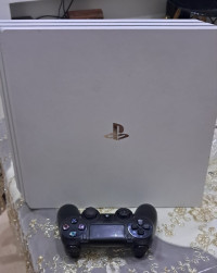 consoles-ps4-pro-1to-boumerdes-algerie