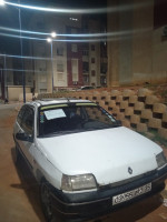 voitures-renault-clio-1-1992-boumerdes-algerie